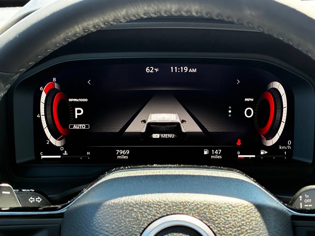 Used 2025 Nissan Rogue Platinum AWD/4WD image 18