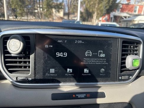 Used 2021 Kia Sportage LX image 15