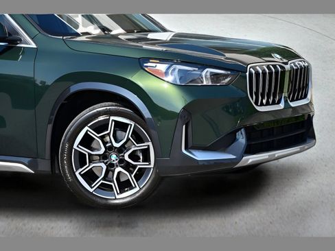 Used 2025 BMW X1 xDrive28i w/ Technology Package AWD/4WD image 10