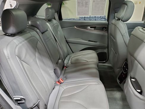 Used 2020 Lincoln Nautilus Reserve w/ Class II Trailer Tow Package image 13