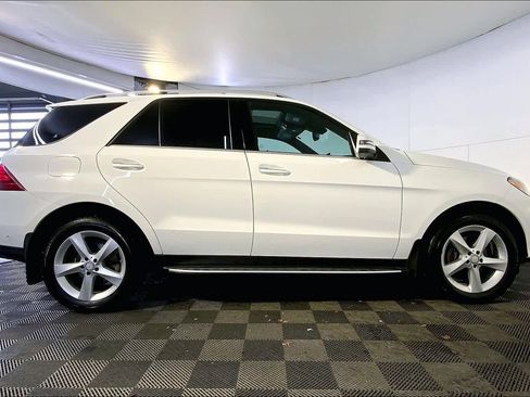 Used 2017 Mercedes-Benz GLE 350 4MATIC image 8
