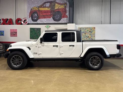 Used 2021 Jeep Gladiator Overland w/ Popular Equipment Package AWD/4WD image 6