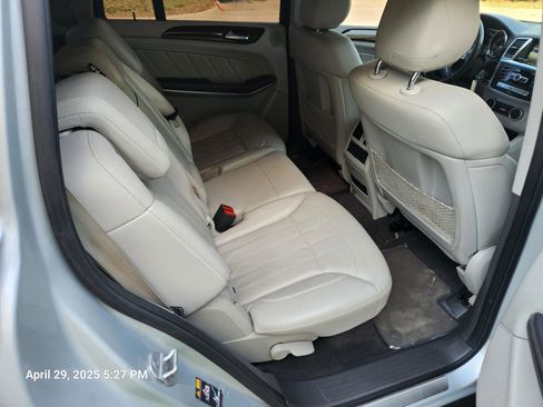 Used 2014 Mercedes-Benz GL 350 BlueTEC 4MATIC image 18