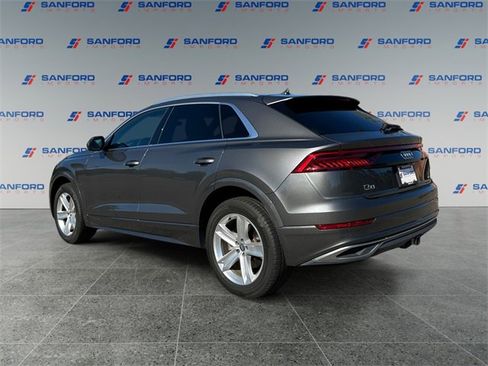 Used 2019 Audi Q8 Premium w/ Convenience Package image 3