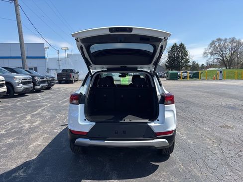 New 2026 Chevrolet TrailBlazer LT FWD image 6