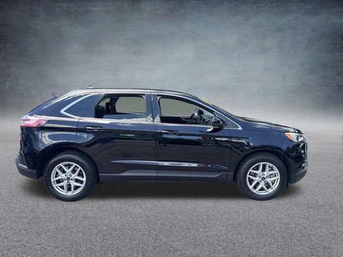 Used 2024 Ford Edge SEL AWD/4WD image 5