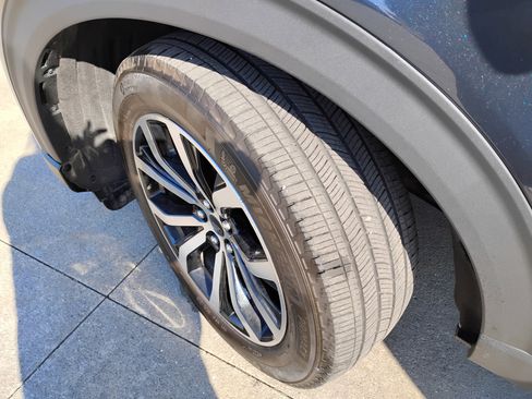 Used 2023 Ford Explorer ST-Line image 25