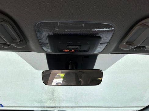 Used 2025 Toyota Prius LE image 15