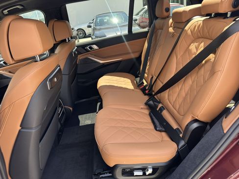 Used 2026 BMW X7 xDrive40i AWD/4WD image 63