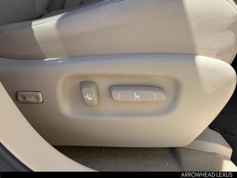 Used 2010 Lexus RX 350 2WD w/ Premium Pkg image 36