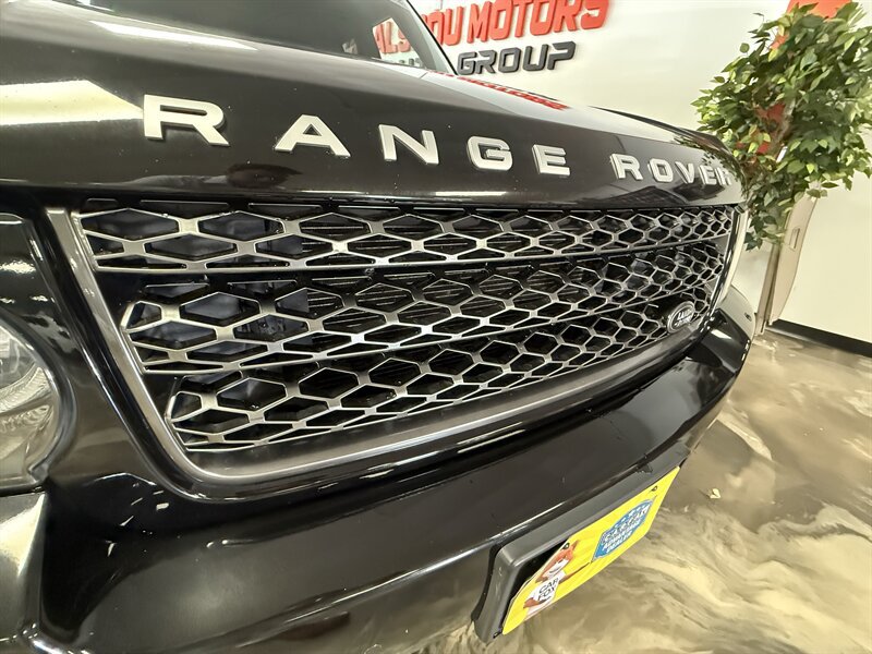 Used 2012 Land Rover Range Rover HSE AWD/4WD image 9