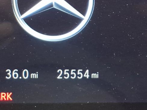 Used 2022 Mercedes-Benz C 300 4MATIC Sedan image 12