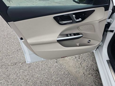 Used 2025 Mercedes-Benz C 300 Sedan image 22