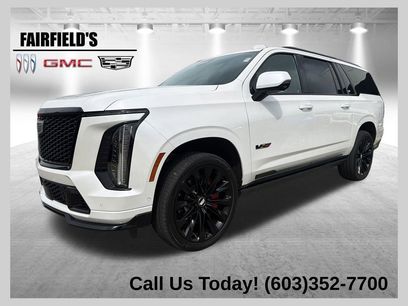 Used 2025 Cadillac Escalade ESV V w/ LPO, ONYX Package