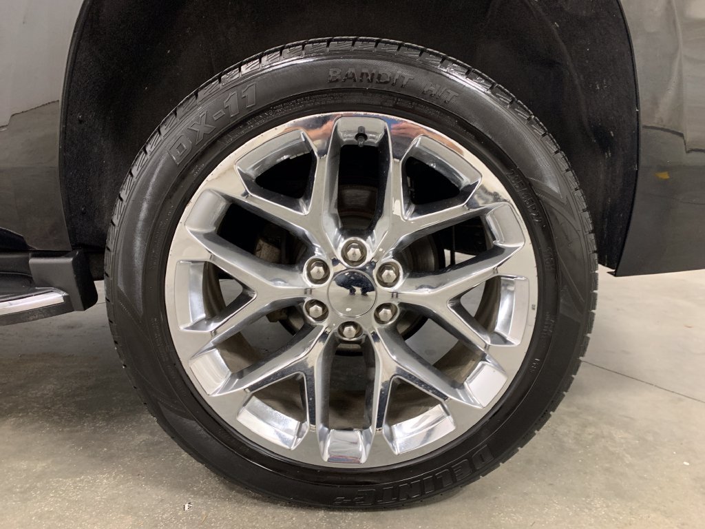 Used 2017 Chevrolet Tahoe Premier AWD/4WD image 4