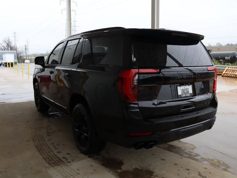 New 2026 GMC Yukon Denali w/ Sun & Power Step Package image 5