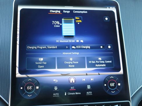 Used 2023 Mercedes-Benz EQS 450+ 4MATIC SUV w/ Pinnacle Trim Package image 31