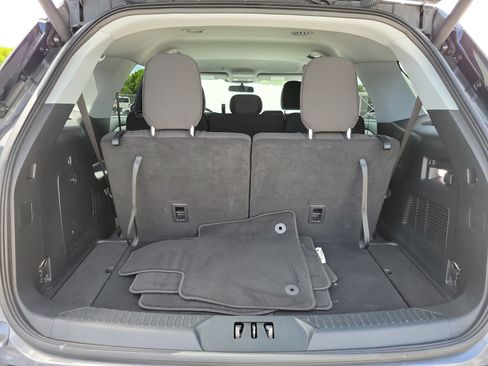 Used 2022 Ford Explorer XLT RWD image 11