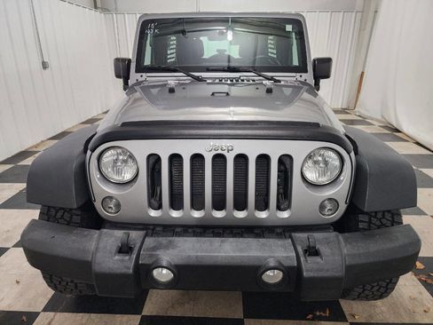 Used 2015 Jeep Wrangler Unlimited Sport w/ Connectivity Group image 3
