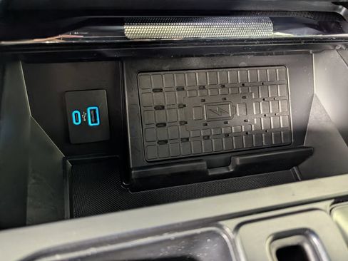 Used 2024 Ford F150 Raptor AWD/4WD image 23