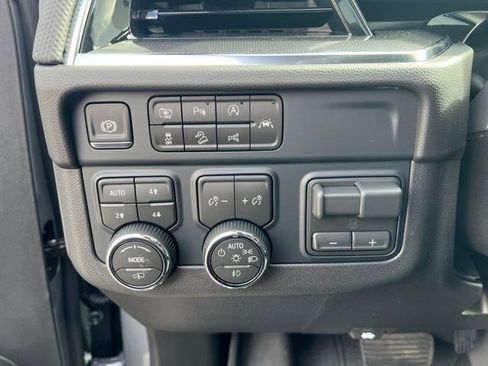 New 2026 Chevrolet Suburban RST w/ RST Capability Package image 24