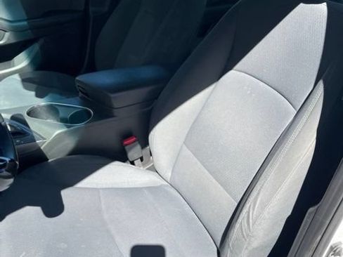 Used 2016 Kia Optima Hybrid FWD image 3