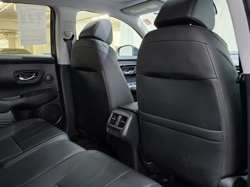 Used 2025 Acura ADX AWD image 19