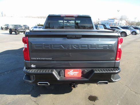 Used 2019 Chevrolet Silverado 1500 LT Trail Boss image 4