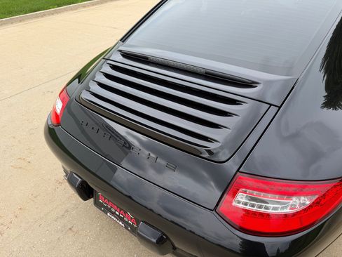 Used 2010 Porsche 911 Carrera RWD image 25