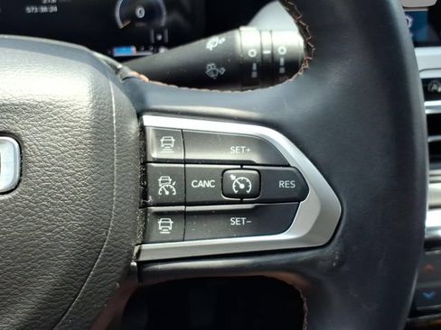 Used 2022 Jeep Compass Limited w/ Elite Group AWD/4WD image 23