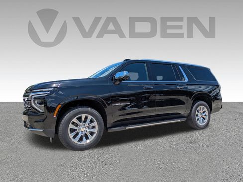 New 2026 Chevrolet Suburban Premier RWD image 2