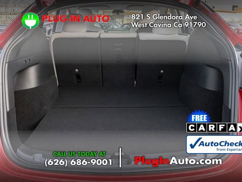 Used 2021 Tesla Model Y Long Range image 12