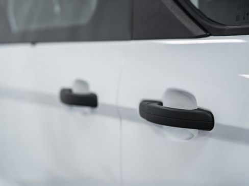 Used 2023 Ford Transit Connect XL image 13