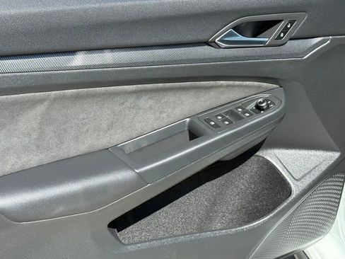New 2026 Volkswagen GTI SE FWD image 9