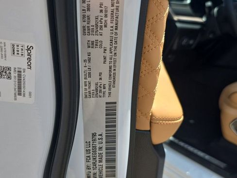 New 2025 Jeep Grand Cherokee L Summit w/ Obsidian Package image 44