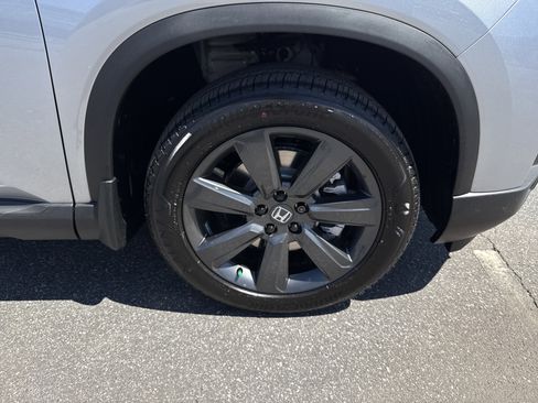 New 2026 Honda Pilot Sport image 23