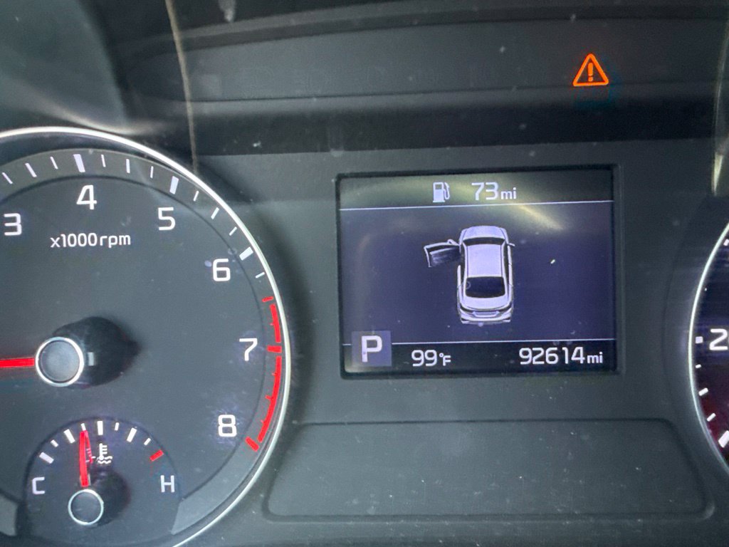 Used 2020 Kia Forte LXS FWD image 6