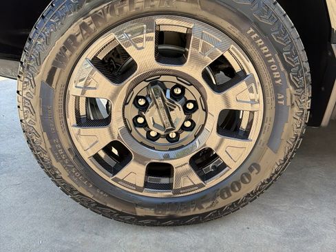 Used 2026 GMC Hummer EV 3X w/ Carbon Fiber Edition Package AWD/4WD image 25