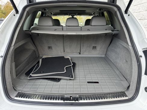 Used 2013 Porsche Cayenne image 9