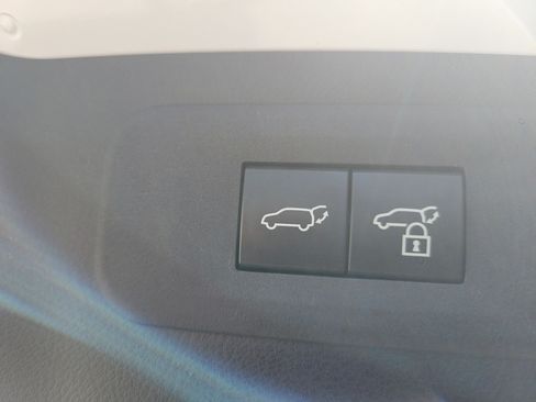 Certified 2025 Lexus NX 250 FWD w/ Accessory Package (K3) image 10