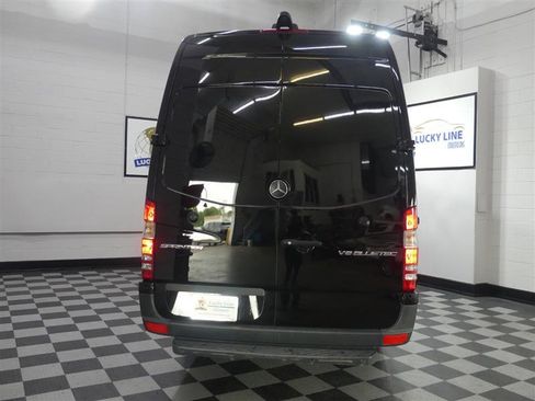Used 2016 Mercedes-Benz Sprinter 3500 image 7