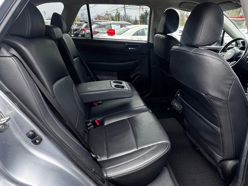 Used 2019 Subaru Outback 2.5i Limited image 14
