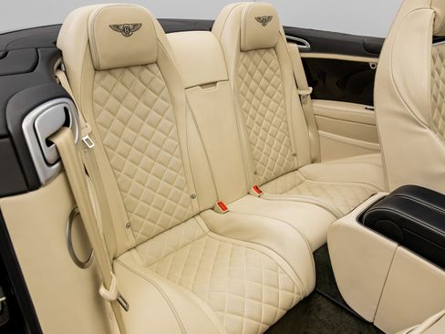 Used 2016 Bentley Continental GT image 35