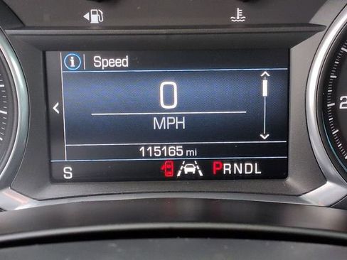 Used 2020 Chevrolet Equinox LT w/ LPO, Floor Liner Package image 16