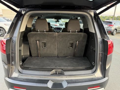Used 2019 GMC Acadia SLE FWD image 11
