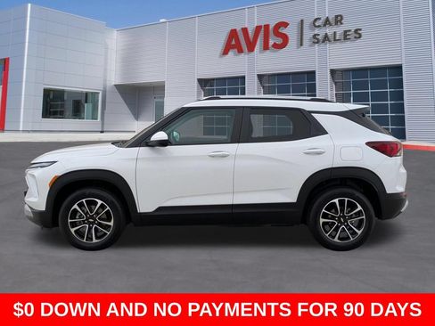 Used 2025 Chevrolet TrailBlazer LT AWD/4WD image 10
