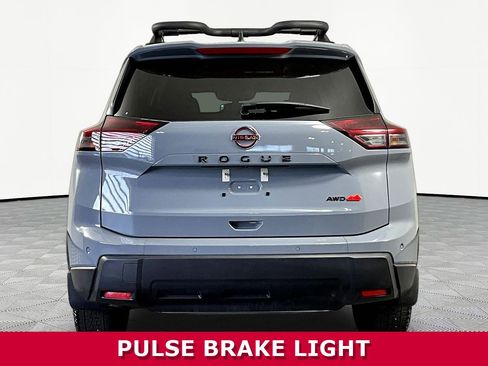 Used 2026 Nissan Rogue SV AWD/4WD image 5
