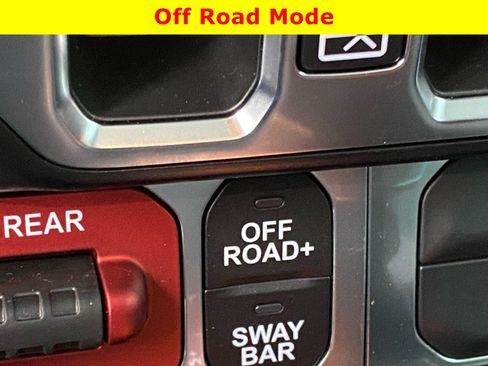 Used 2026 Jeep Gladiator Rubicon AWD/4WD image 30