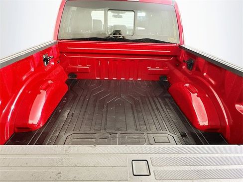 Used 2023 Ford F150 Lightning Lariat image 26