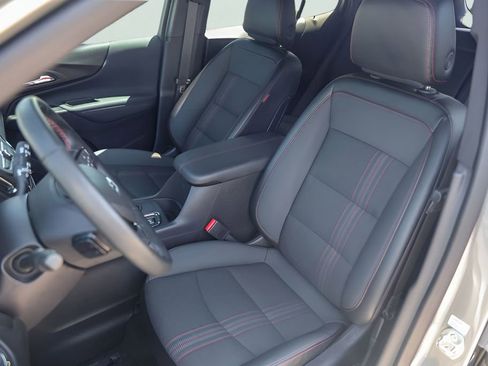 Used 2024 Chevrolet Equinox RS FWD image 10